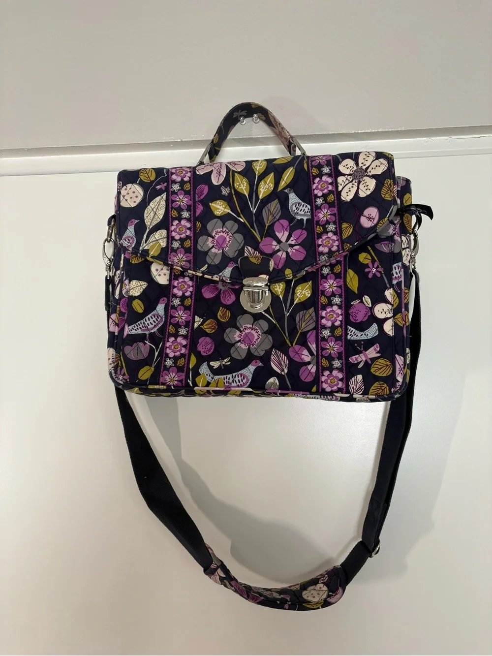 Vintage 2011 Vera Bradley Laptop Shoulder Bag in Floral Nightingale Pattern